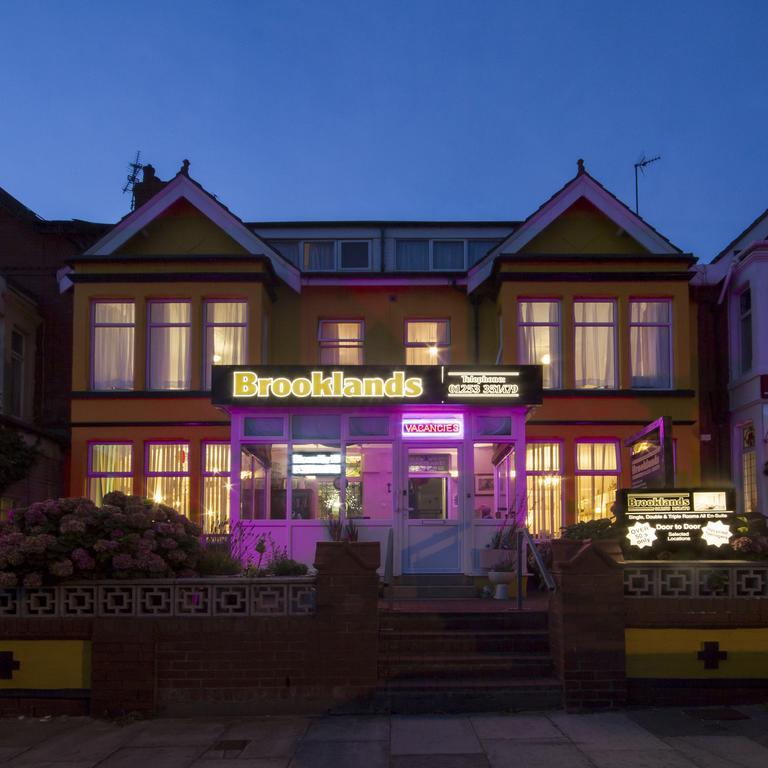Brooklands Over 50'S Only 블랙풀 외부 사진